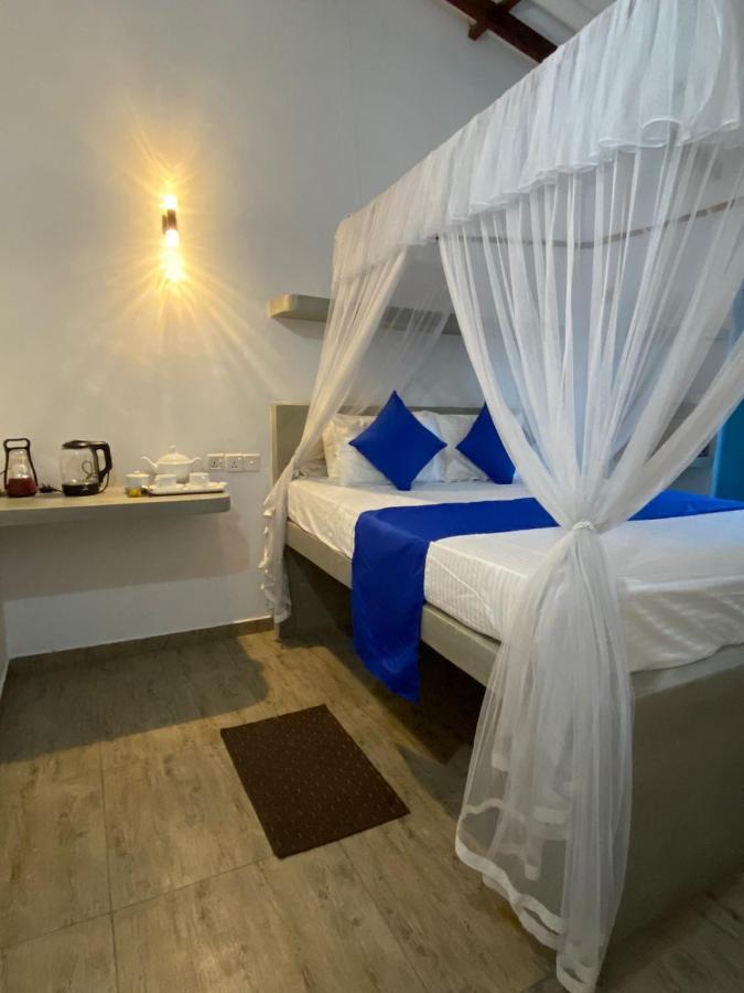 Alma Beach Hotel Weligama Dış mekan fotoğraf