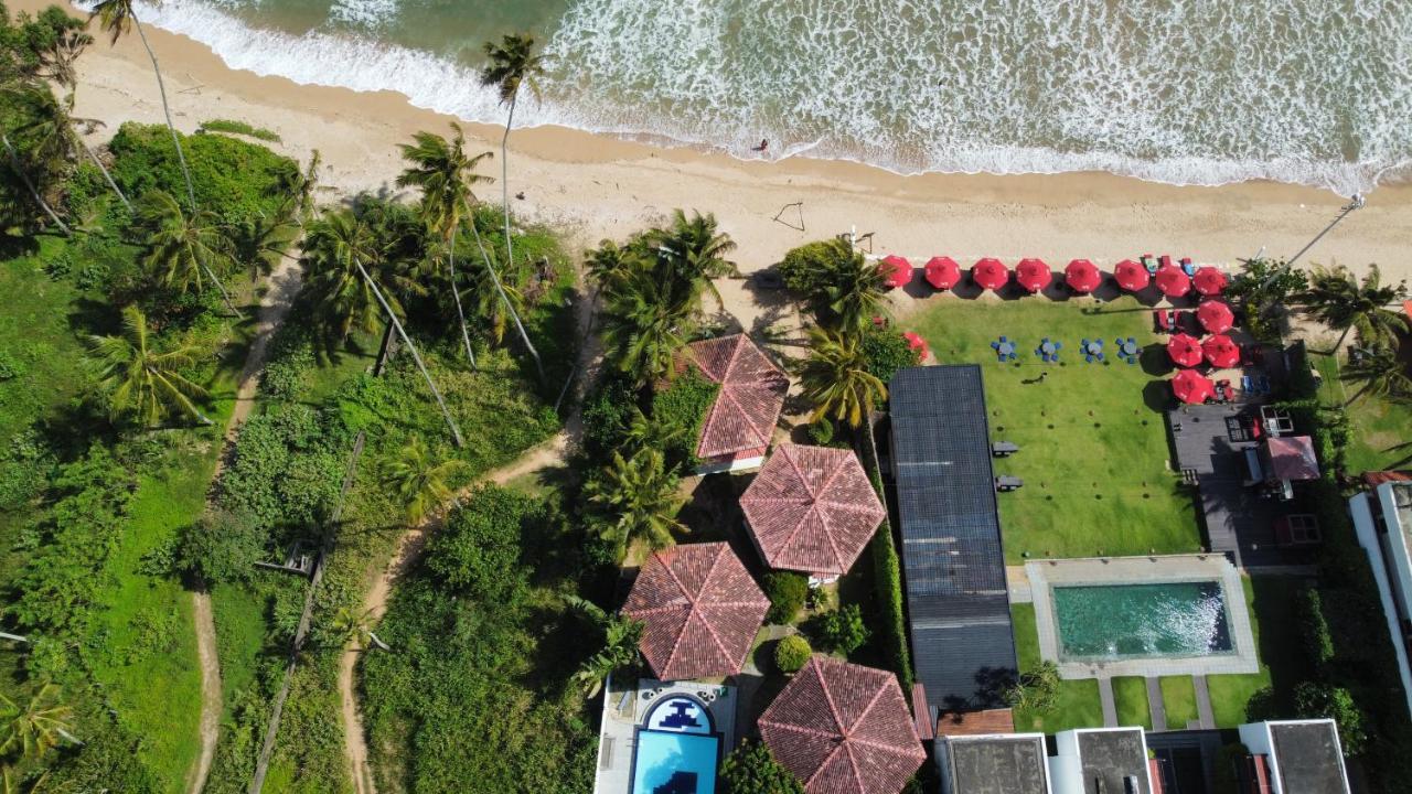 Alma Beach Hotel Weligama Dış mekan fotoğraf