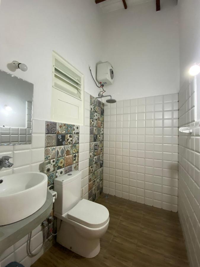 Alma Beach Hotel Weligama Dış mekan fotoğraf