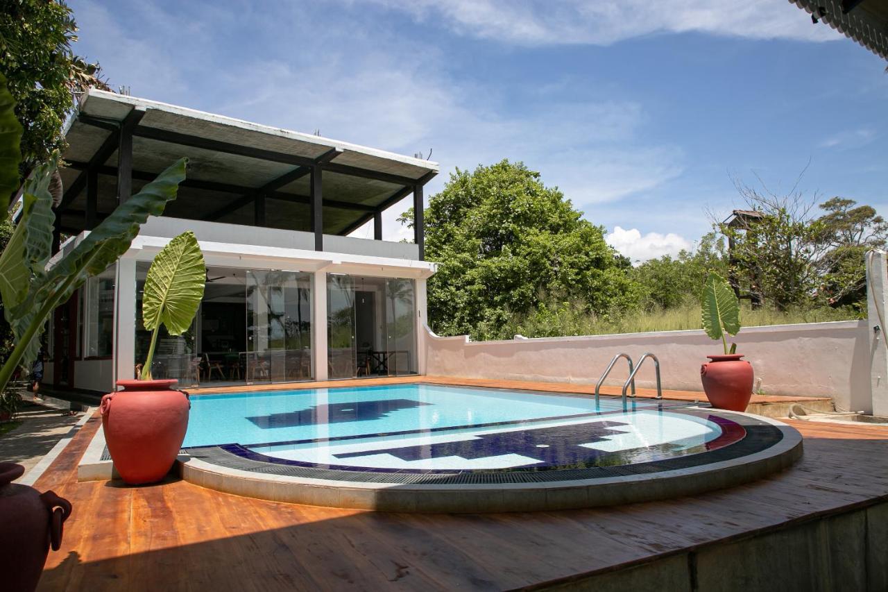Alma Beach Hotel Weligama Dış mekan fotoğraf