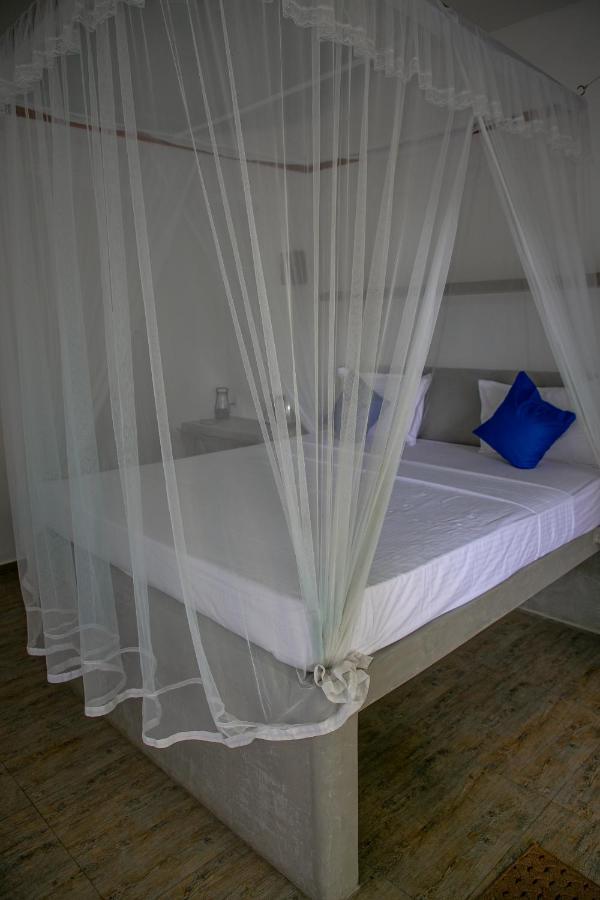 Alma Beach Hotel Weligama Dış mekan fotoğraf
