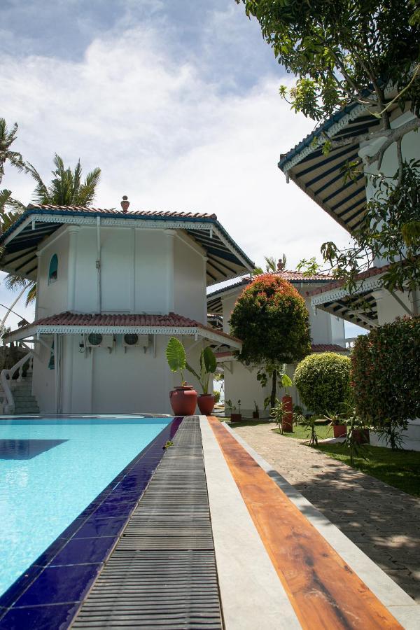 Alma Beach Hotel Weligama Dış mekan fotoğraf