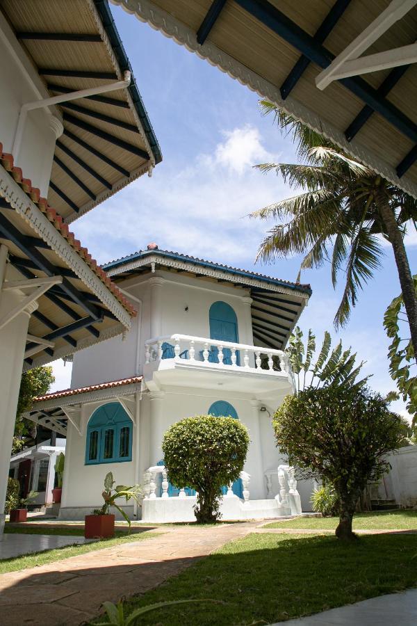 Alma Beach Hotel Weligama Dış mekan fotoğraf